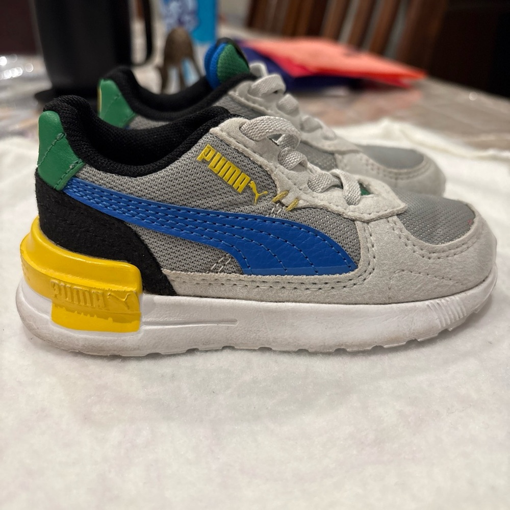Puma Gray and Blue Low-Top Sneakers with Stylish Accents